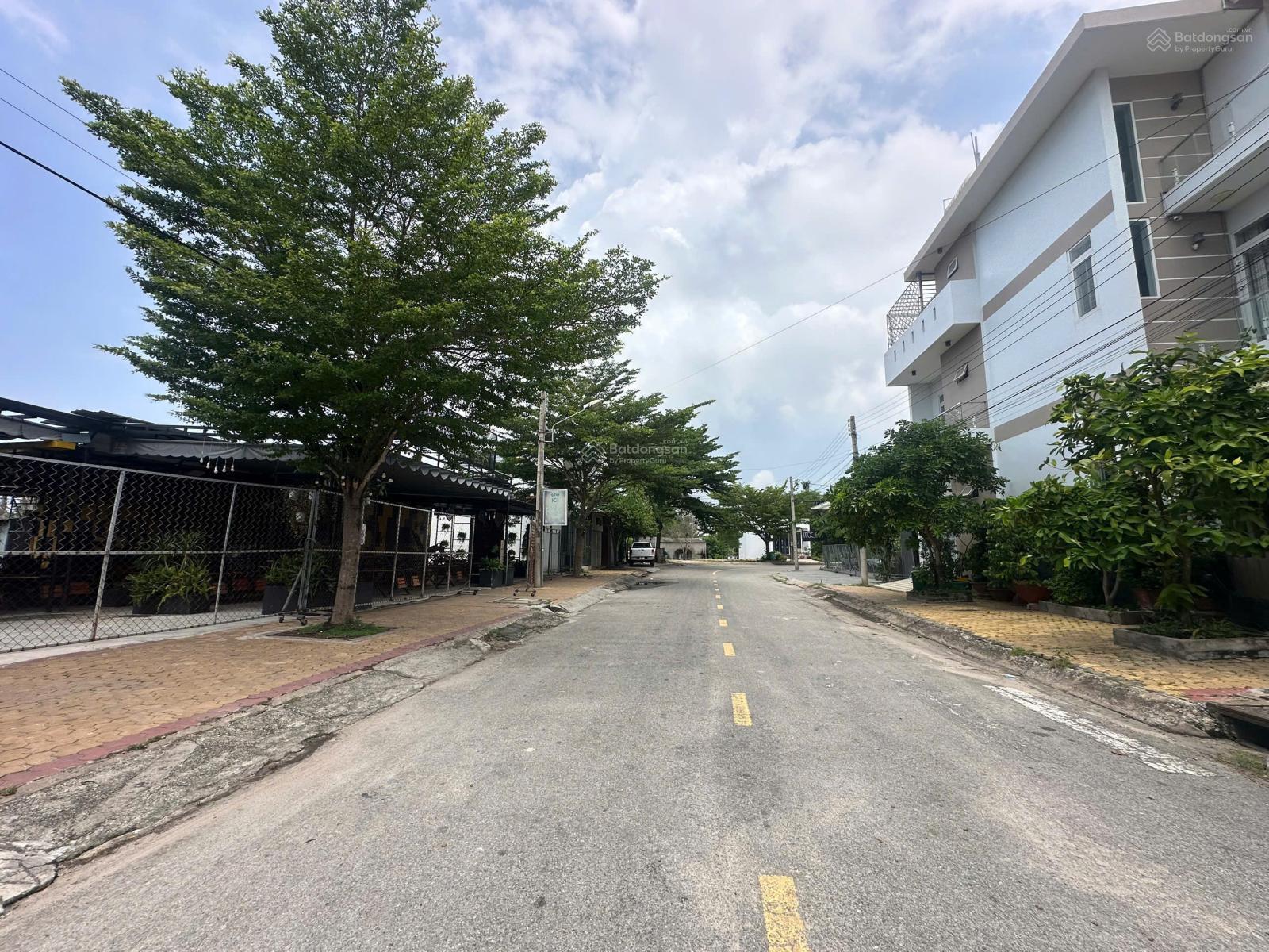 Bán Nhà 5x18(90m2) Khu Lương Thực Tân An LaGi Giá Ngộp