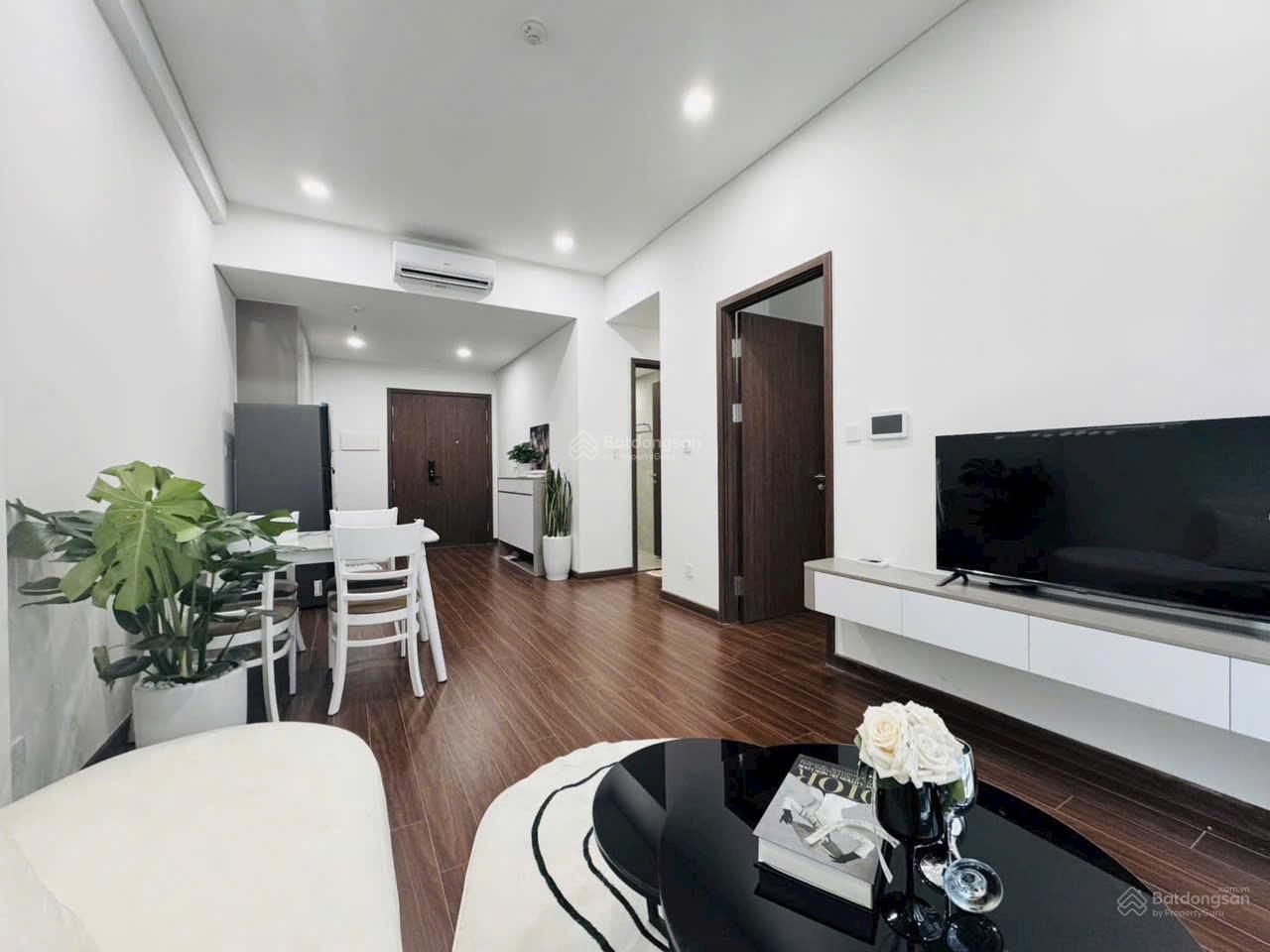 2n2w tại Masteri Water Front - Vinhomes OceanPark, thiết kế full nội thất, giá chỉ 4ty28