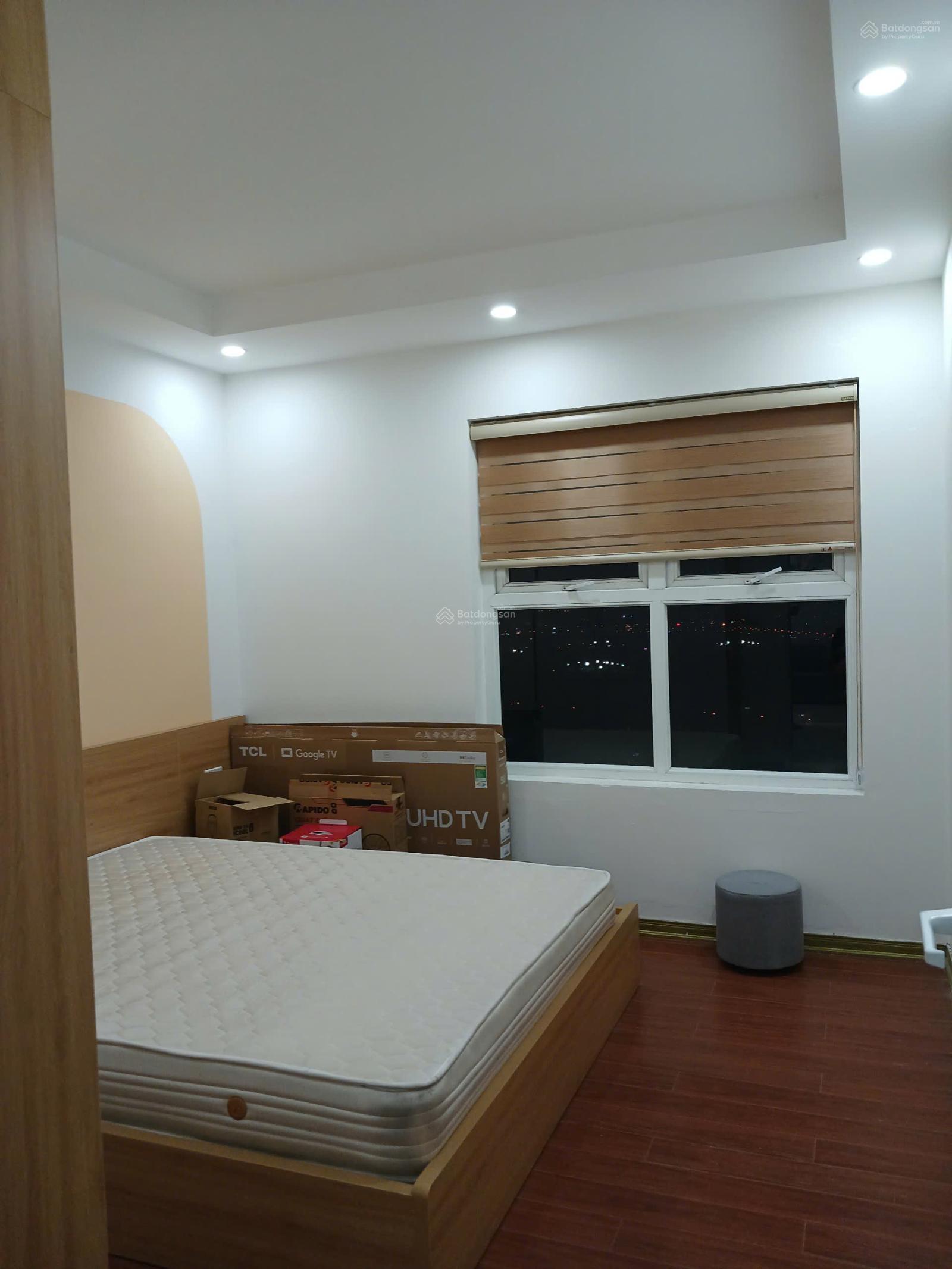 Hàng hiếm! Bán CH 62m2, tầng trung giá chỉ 3, x tỷ thiết kế 2N, 2WC rộng thoáng mát, full nội thất Hàng hiếm! Bán CH 62m2, tầng trung giá chỉ 3, x tỷ thiết kế 2N, 2WC rộng thoáng mát, full nội thất