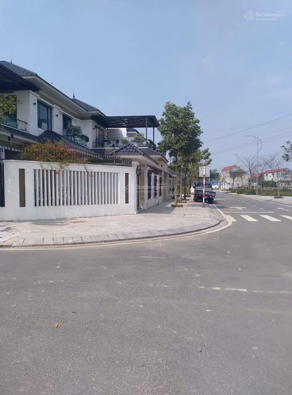 Duy nhất 1 lô đất nền trục chính giá 23.5tr/m2 dự án Vinaconex3 CỰC đẹp