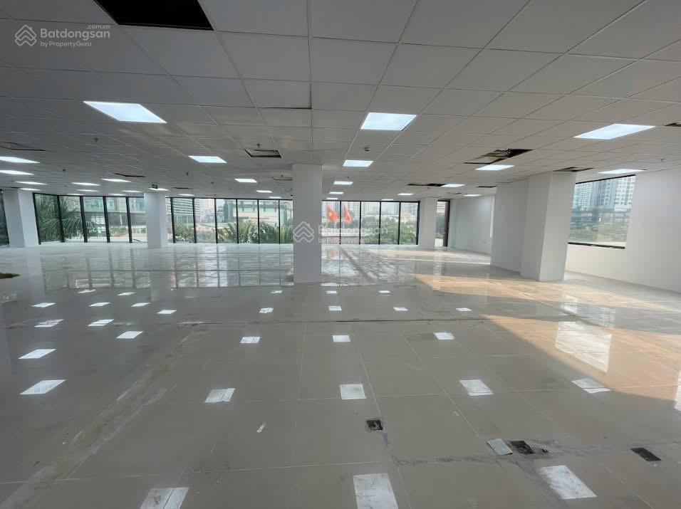 Cho thuê sàn văn phòng Trần Duy Hưng- Cầu Giấy - DT 300m/sàn - giá 55 tr/tháng có TL mạnh