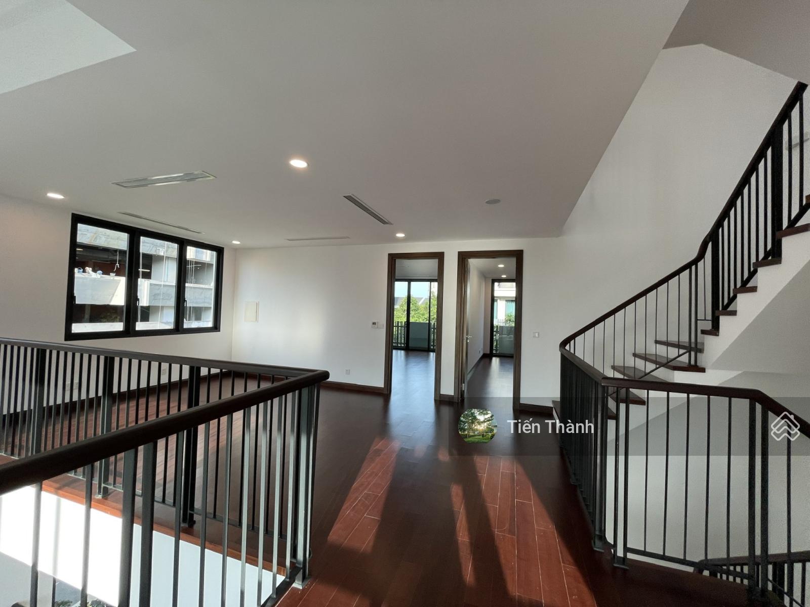 Nhà Vườn 154m² 4 Tầng Sang Trọng Tại The Mansions, ParkCity Hanoi! Nhà mới 100% chưa sử dụng Nhà Vườn 154m² 4 Tầng Sang Trọng Tại The Mansions, ParkCity Hanoi! Nhà mới 100% chưa sử dụng