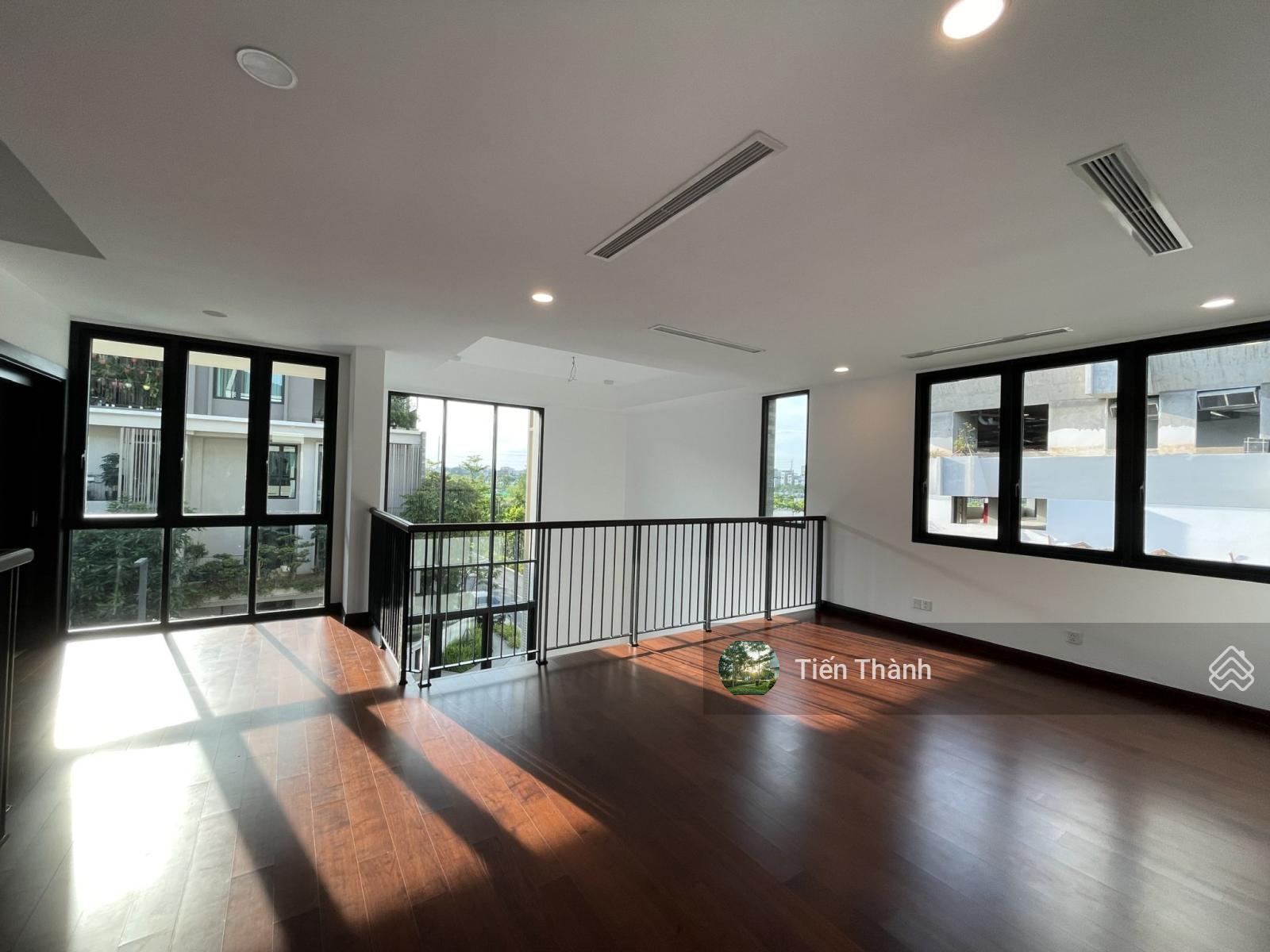 Nhà Vườn 154m² 4 Tầng Sang Trọng Tại The Mansions, ParkCity Hanoi! Nhà mới 100% chưa sử dụng