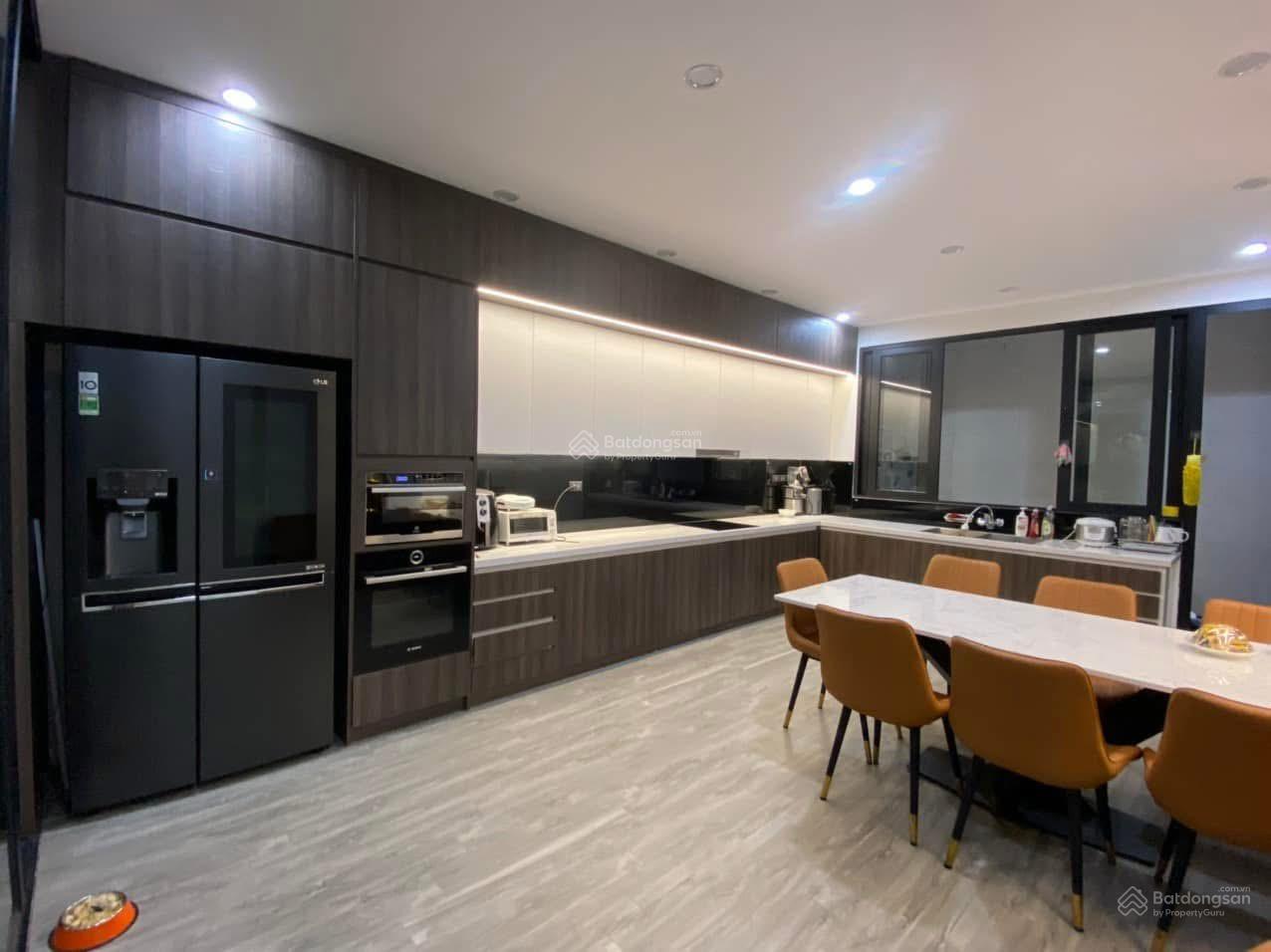 Bán nhà phố Trường Lâm, Long Biên: 40m2, 5 tầng, 10 tỷ, gara ô tô, 2 thoáng, tiện ích, 0944 311 *** Bán nhà phố Trường Lâm, Long Biên: 40m2, 5 tầng, 10 tỷ, gara ô tô, 2 thoáng, tiện ích, 0944 311 ***