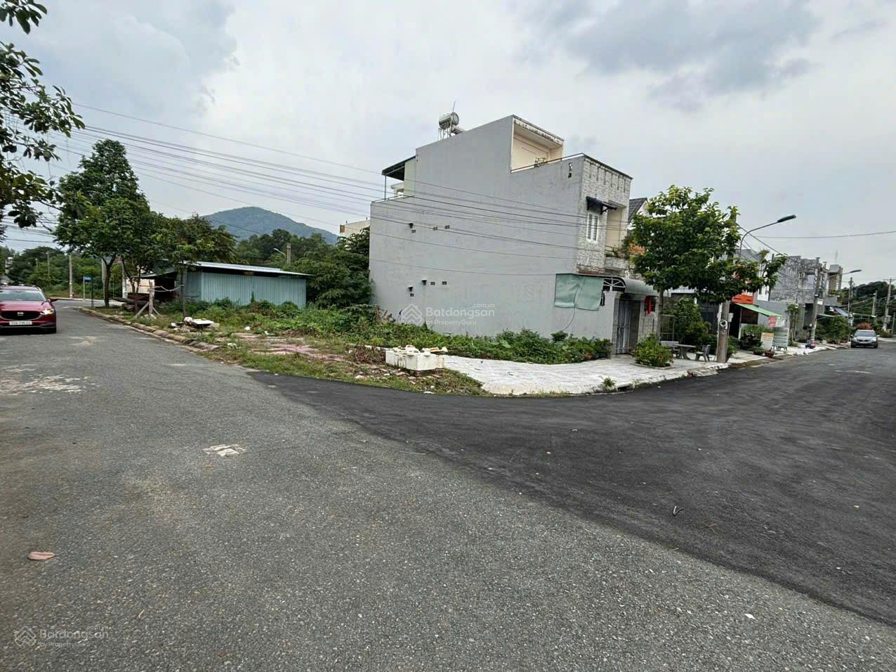 CHÍNH CHỦ CẦN BÁN GẤP LÔ GÓC 2 MẶT TIỀN  KHU TÁI ĐỊNH CƯ 44HA, PHÚ MỸ