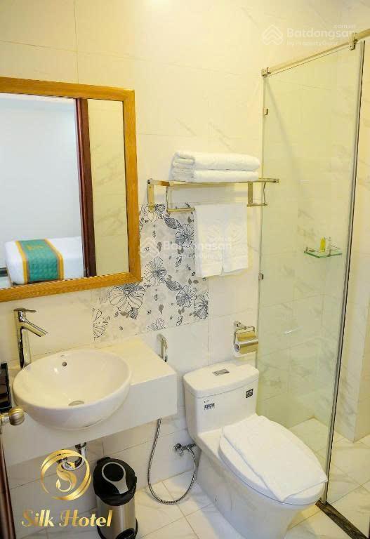Bán nhà hẻm xe tải đường Thành Thái - P14 - 4x20m - nở hậu 6,9m - giá chỉ hơn 15 tỷ