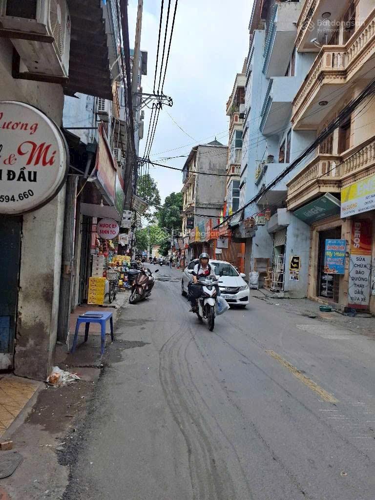 Mảnh đất siêu đẹp phố Đình Thôn, 15m ra mặt ngõ ô tô. Mua ĐT giữ tiền xây nhà ở đều đẹp. 5,75 tỷ, Mảnh đất siêu đẹp phố Đình Thôn, 15m ra mặt ngõ ô tô. Mua ĐT giữ tiền xây nhà ở đều đẹp. 5,75 tỷ,