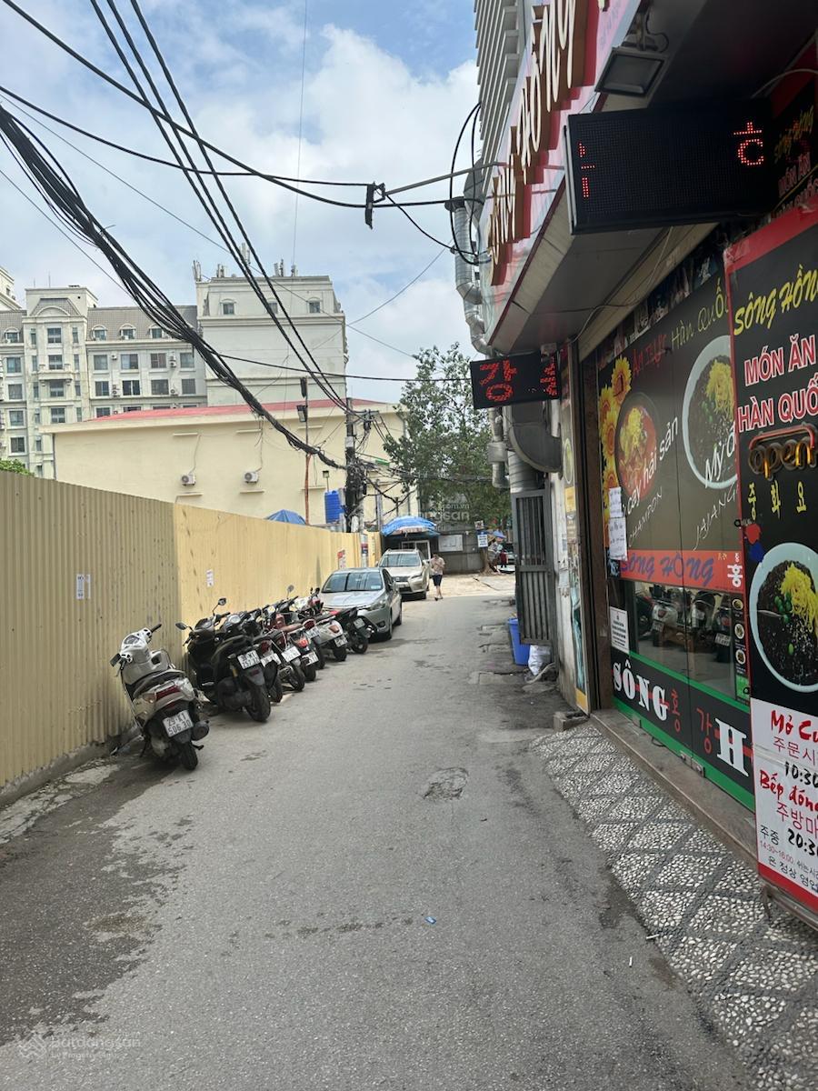Mảnh đất siêu đẹp phố Đình Thôn, 15m ra mặt ngõ ô tô. Mua ĐT giữ tiền xây nhà ở đều đẹp. 5,75 tỷ, Mảnh đất siêu đẹp phố Đình Thôn, 15m ra mặt ngõ ô tô. Mua ĐT giữ tiền xây nhà ở đều đẹp. 5,75 tỷ,