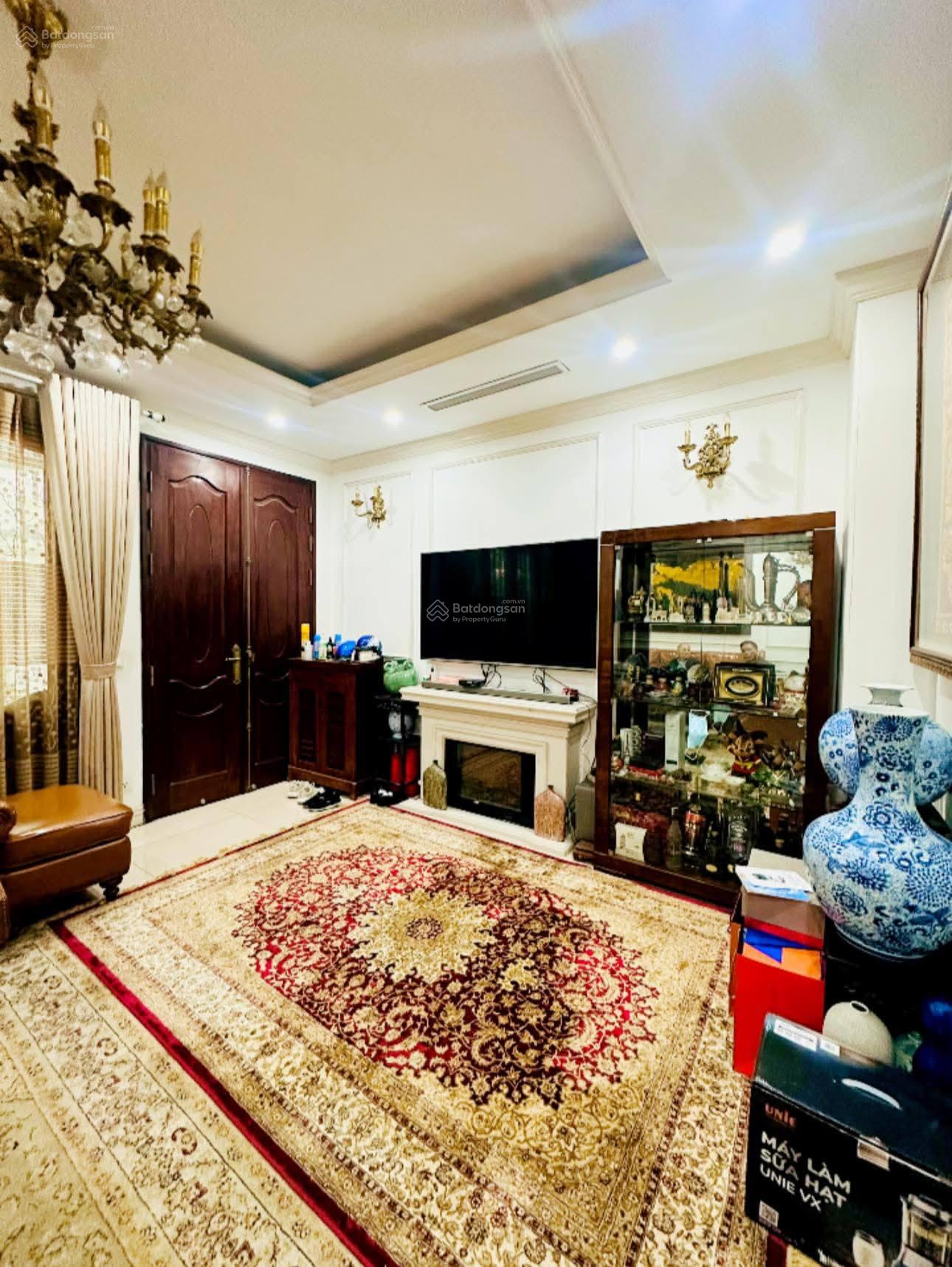 Nhà đẹp ô tô chạy vòng quanh Nguyễn Trãi, Thanh Xuân 92m, 5 tầng, MT 5.5m, giá 37.5 tỷ