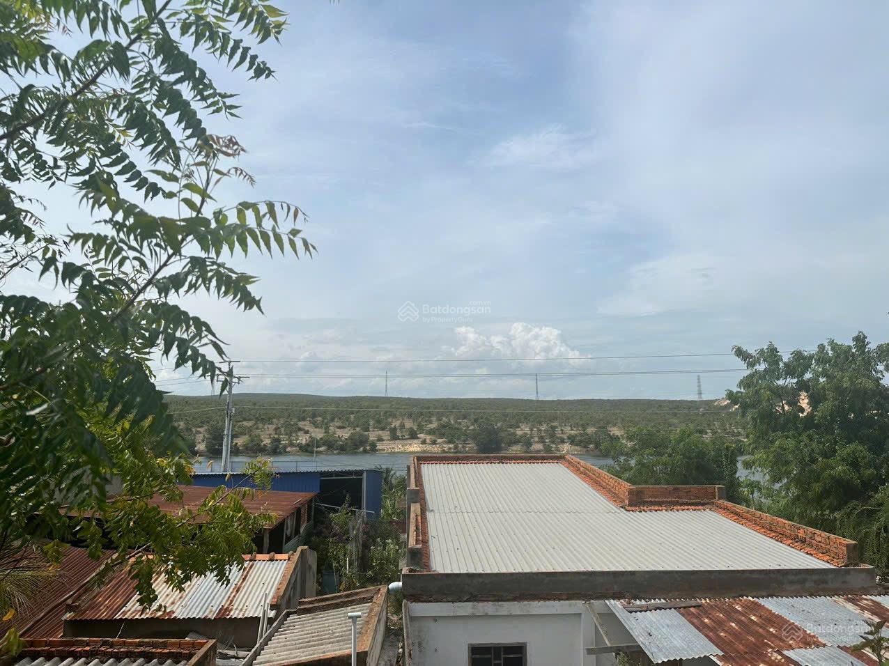 Chính chủ cần bán gấp mảnh đất mặt tiền đường nhựa ĐT716 Hòa Thắng, Bắc Bình, Bình Thuận