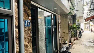 Bán nhà riêng tại Quan Nhân, 7 tỷ, 30 m2, 4PN, 3WC, chính chủ, pháp lý đầy đủ