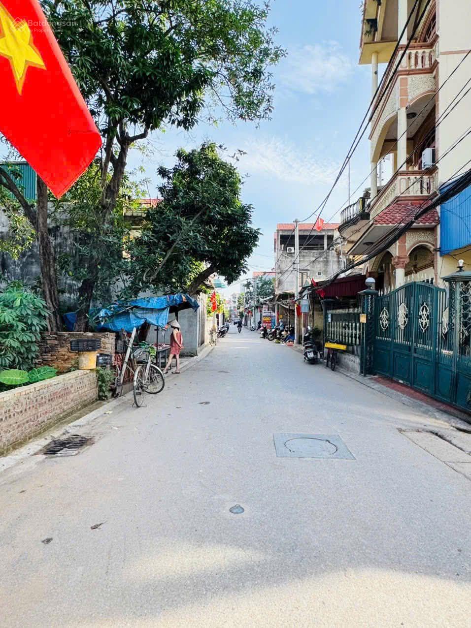 Chính chủ cần tiền gửi bán gấp mảnh đất đẹp trục chính Thôn Du Nội, Đông Anh, Hà Nội