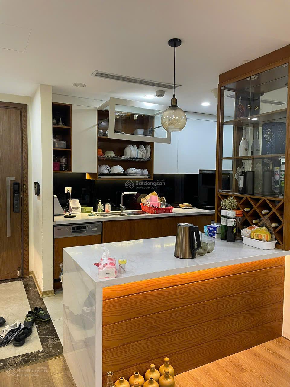 Căn hộ 3PN, 2WC tại Seasons Avenue, Mỗ Lao, Hà Đông, 8,8 tỷ, 116m2, pháp lý đầy đủ, full nội thất.