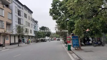 Chính chủ bán nhà 90 m, 5 tầng, 19,9 tỷ, liền kề KĐT Văn Phú, Hà Đông, phân lô ô tô, kinh doanh.