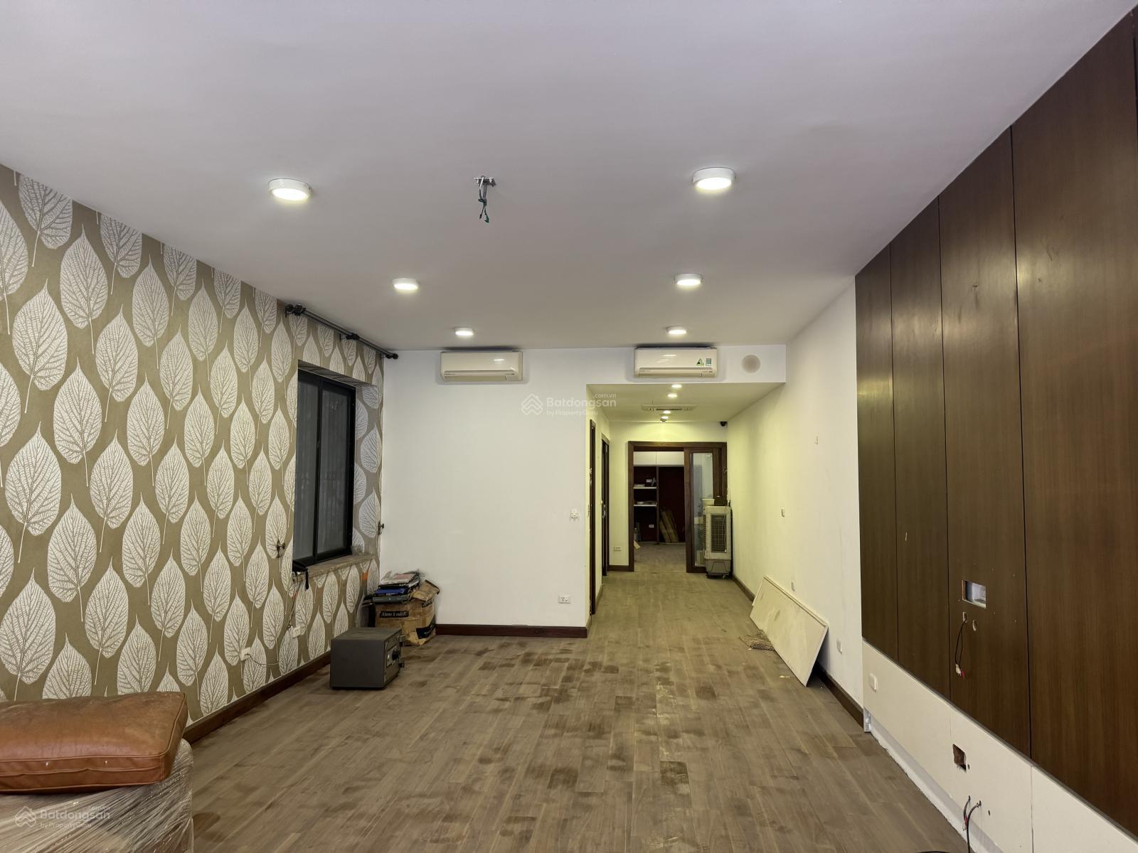 (Chính chủ) bán mặt phố Liên Trì, Diện tích 120m2 7 tầng thang máy, giá 65 tỷ