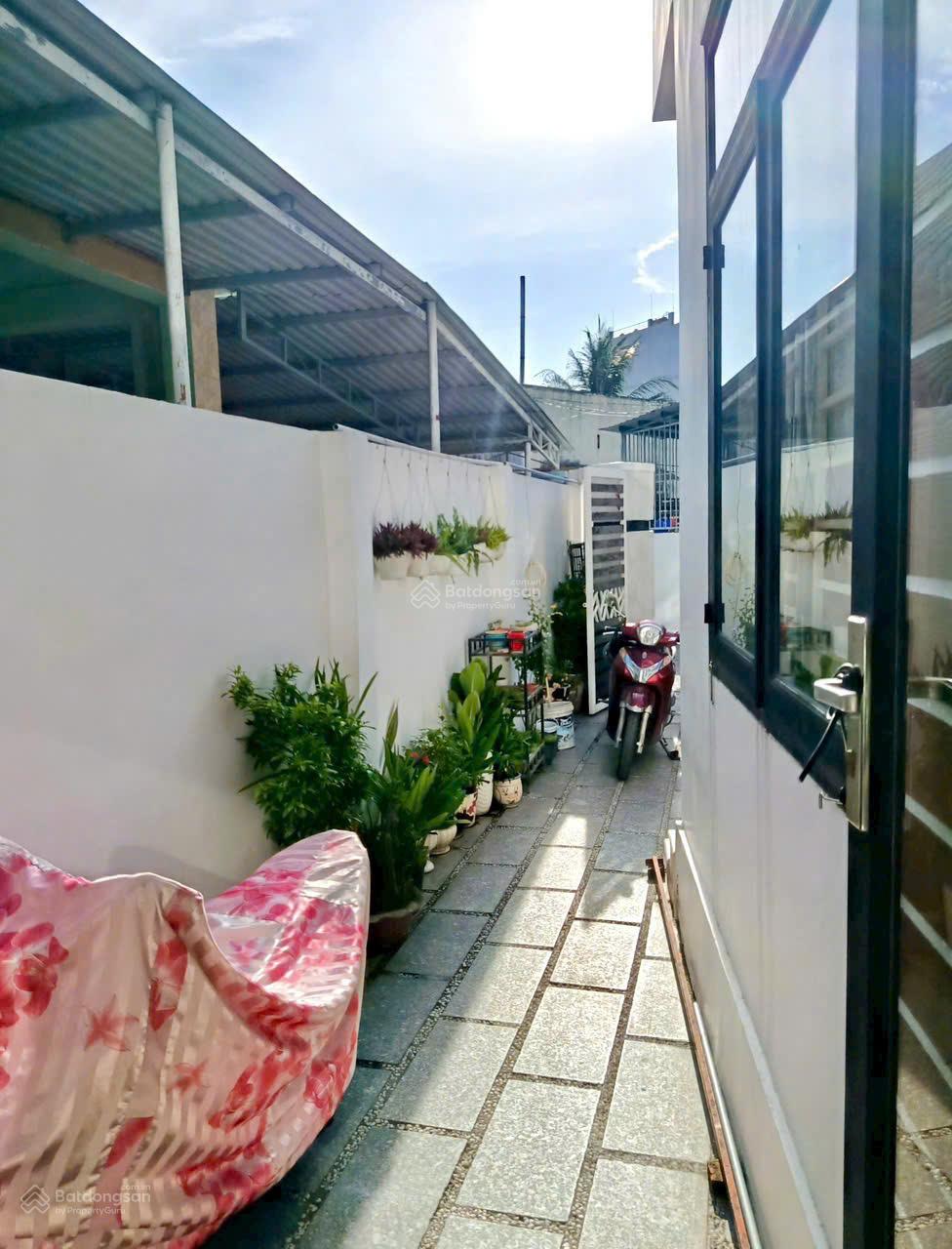 Bán nhà 2 tầng hẻm 124 Lương Định Của Ngọc Hiệp, phường Tây Nha Trang. 152