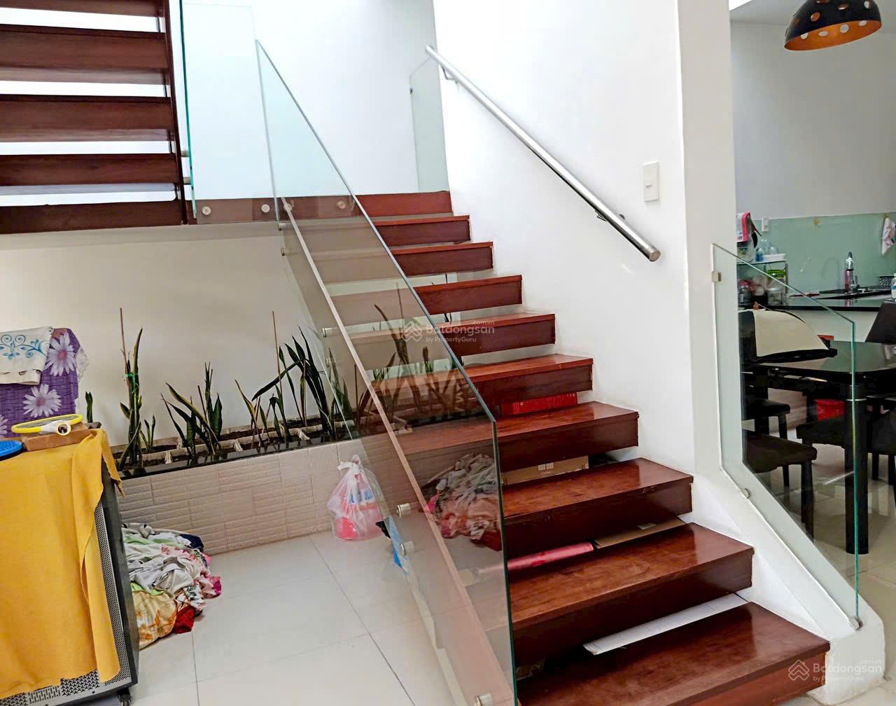 Bán nhà 2 tầng hẻm 124 Lương Định Của Ngọc Hiệp, phường Tây Nha Trang. 152