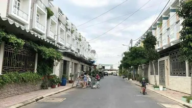 4.3 Tỉ Lô Đất Rất Đẹp Chu Gui Bán đất đường lớn như hình Hàng vip KDC vạn Xuân Tam 51m