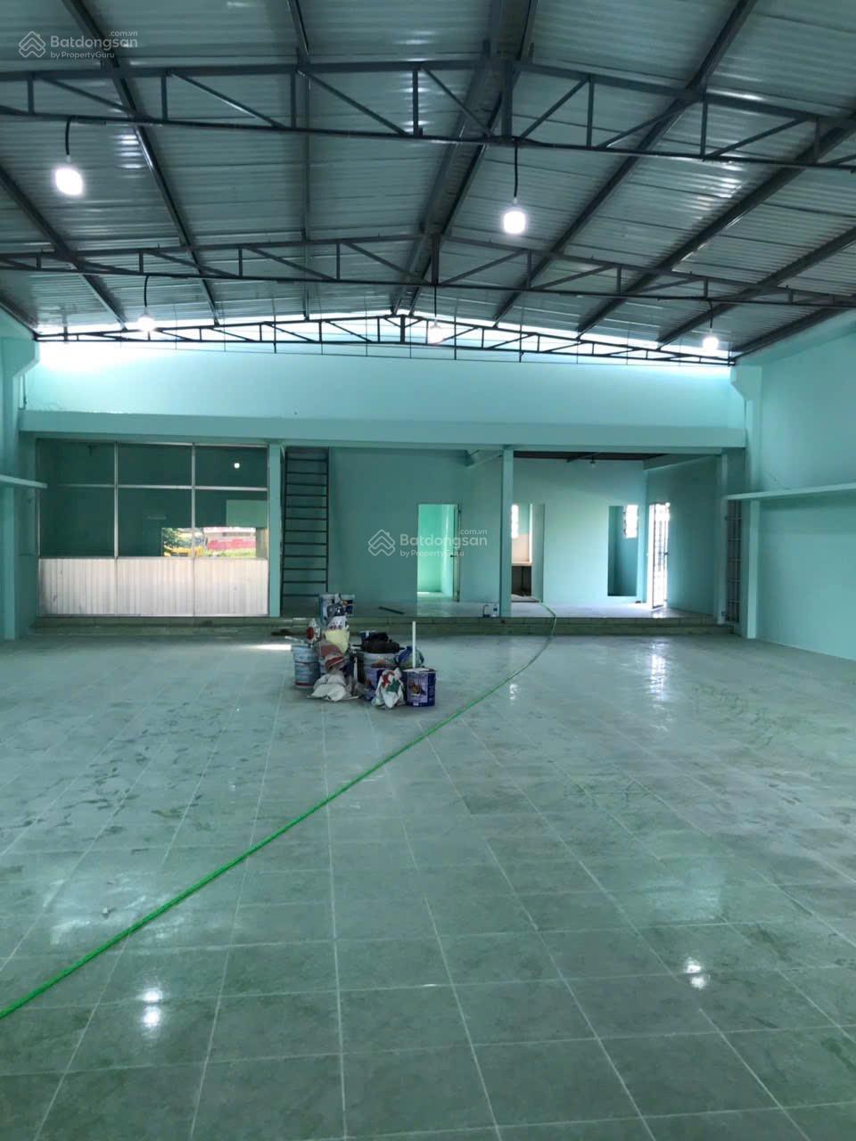 Cho thuê kho, nhà xưởng, đất tại Quốc Lộ 1, 25 triệu, 542 m2, view đẹp hot