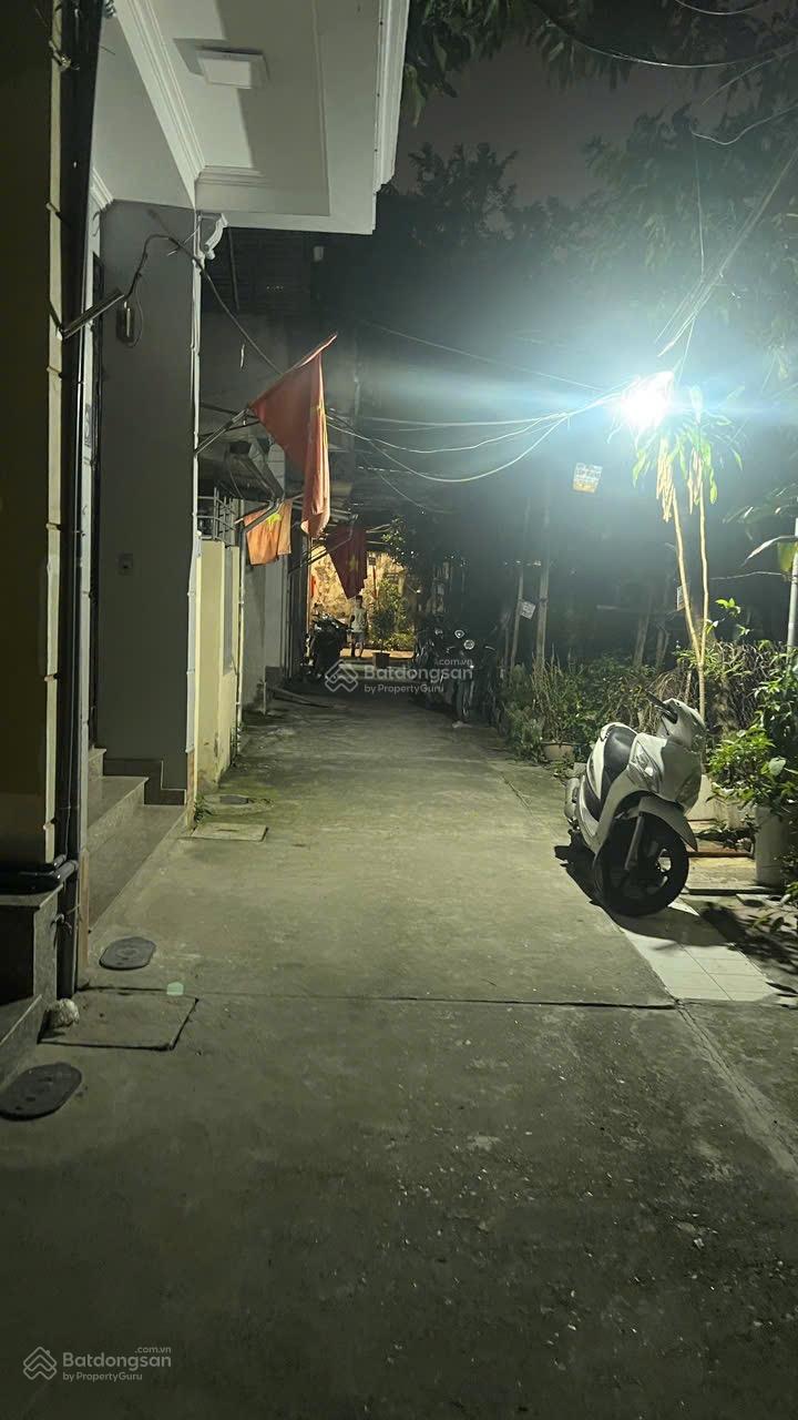 Cho thuê nhà riêng ngõ 199A Cầu Diễn, 53m2, 3 tầng, 4PN, 8 tr/th. LH: 0984 536 *** Cho thuê nhà riêng ngõ 199A Cầu Diễn, 53m2, 3 tầng, 4PN, 8 tr/th. LH: 0984 536 ***