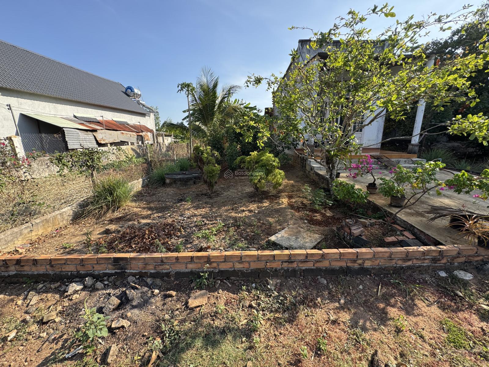 Hiếm có: Bán đất mặt tiền đường nhựa gần TL328 có sẵn nhà cấp 4, giá tốt hơn thị trường 20% 2,55 tỷ Hiếm có: Bán đất mặt tiền đường nhựa gần TL328 có sẵn nhà cấp 4, giá tốt hơn thị trường 20% 2,55 tỷ