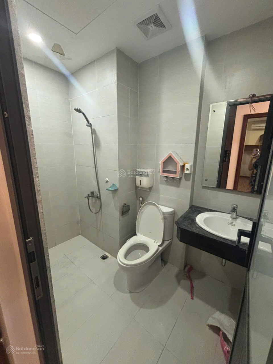 Bán căn hộ 2PN, 2WC, 69m2 tại CC Thái Hà - 43 Phạm Văn Đồng