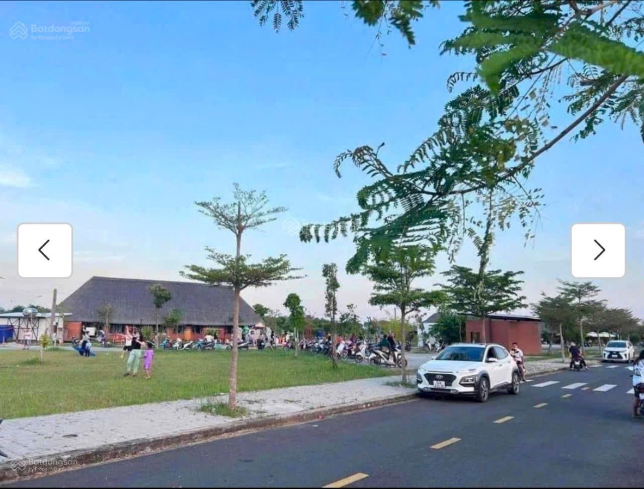 CẦN BÁN GẤP  2 LÔ GÓC ĐẸP NHẤT KHU B3 & B9  KDC SÀI GÒN RIVERPARK, TT. CẦN GIUỘC, LONG AN