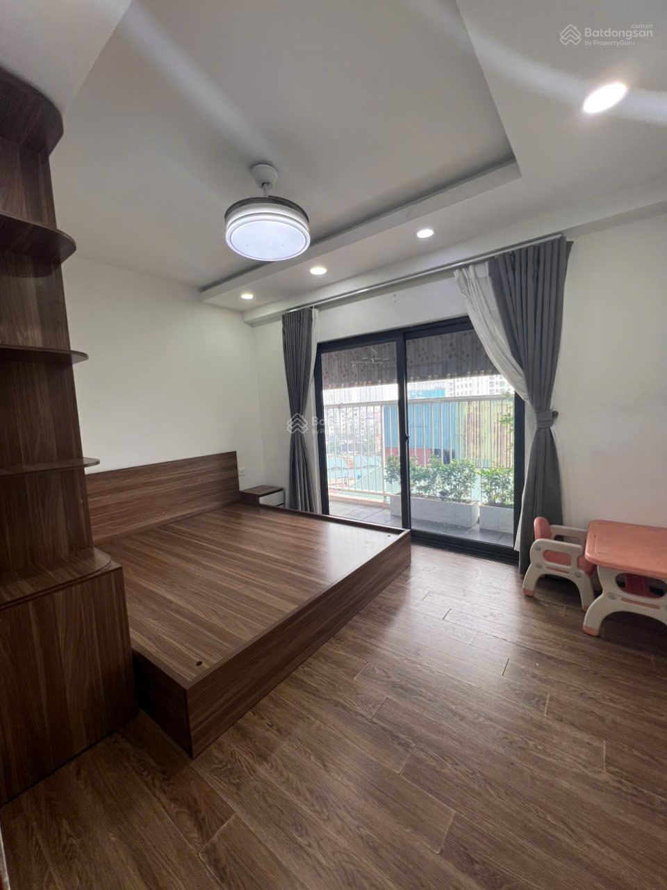 Cho thuê TTTM xa la, Hà Đông, 57m2, 2 ngủ 1 vệ sinh