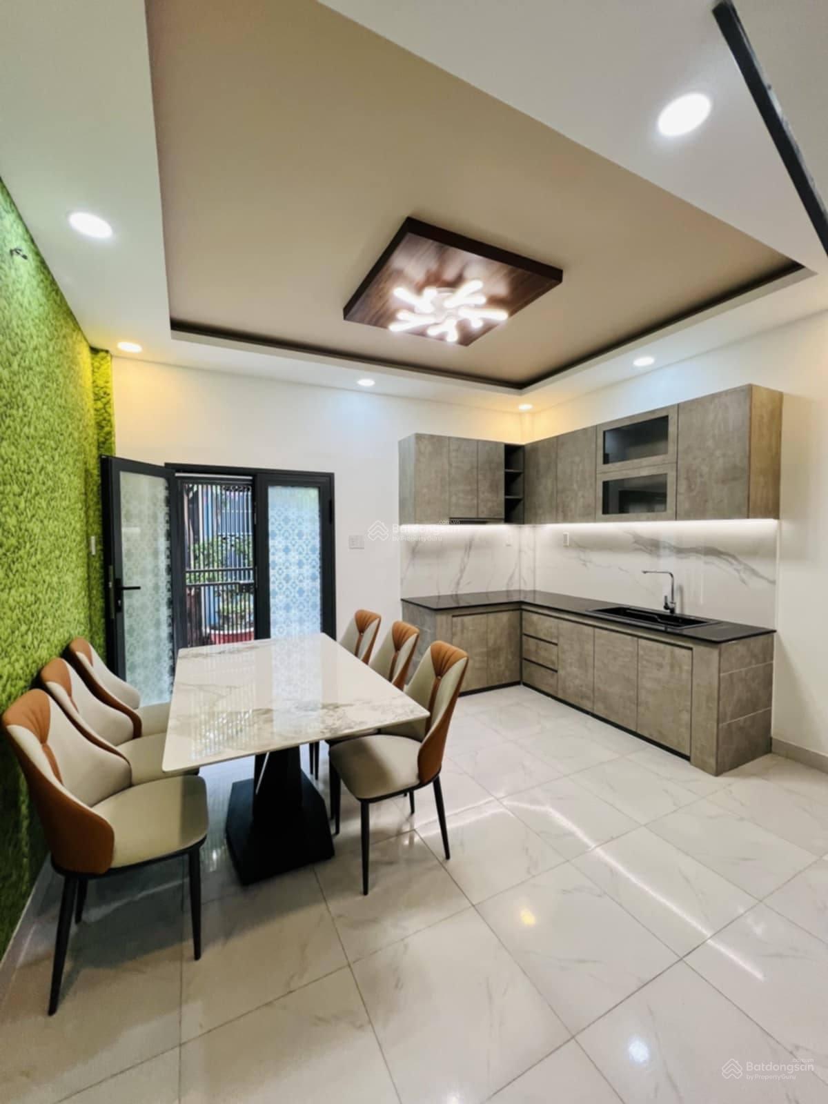 Tôi bán gấp căn nhà đường 6.3m Nguyễn Trãi - Q5. Giá 3Tỷ890. Cho thuê 25tr, gần Bệnh viện Quân Y 7A