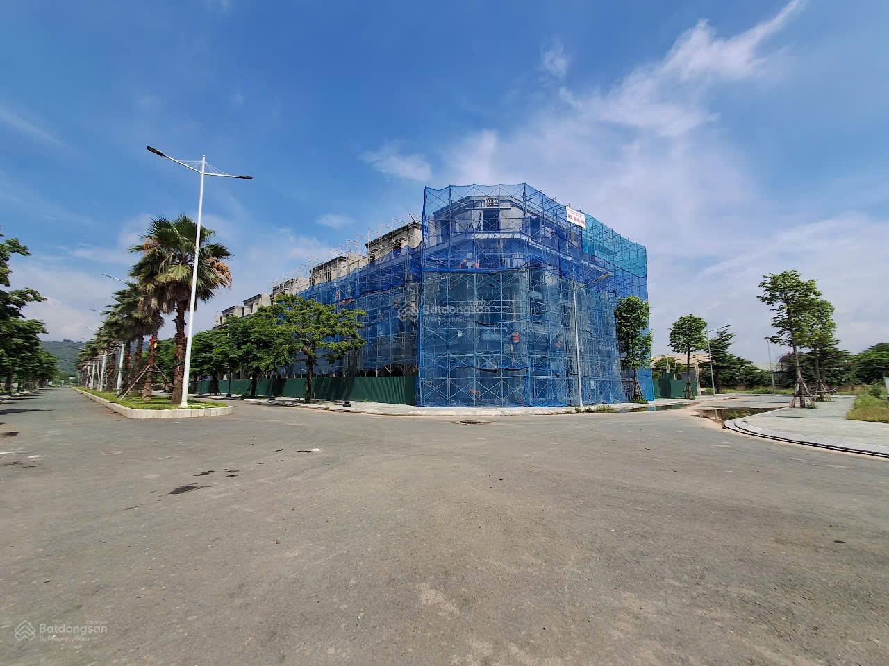 VIP! Lô liền kề 100m2, giá tốt nhất dự án