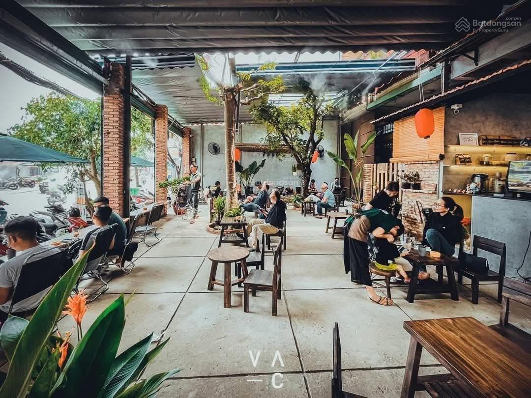 Cho thuê nhà mặt phố Trương Công Giai, mặt tiền: 11m, diện tích tổng: 100m2/2 tầng, cà phê, đồ uống Cho thuê nhà mặt phố Trương Công Giai, mặt tiền: 11m, diện tích tổng: 100m2/2 tầng, cà phê, đồ uống
