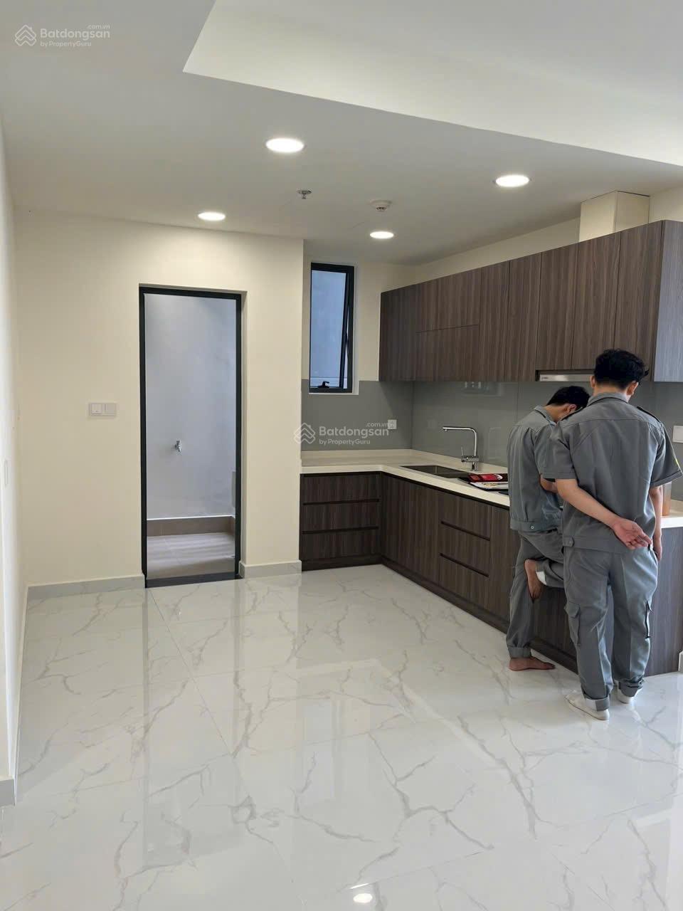 Bán Nhanh căn 3Pn Diamond Centery trả chậm 3 năm Giá 9ty250 (giá thật gia bao gồm sổ hồng)