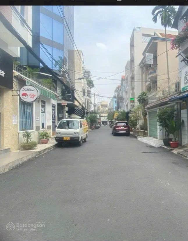 Bán biệt thự ngang (9x15m). 120m2 - HXH khu sân bay, P2, Tân Bình - kết cấu: 3 tầng - giá 21 tỷ TL