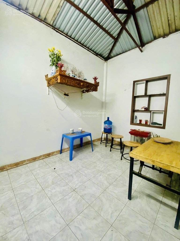 Bán nhà Nguyễn Khang, Cầu Giấy, kinh doanh, ngõ thông, gần ô tô. Bán nhà Nguyễn Khang, Cầu Giấy, kinh doanh, ngõ thông, gần ô tô.