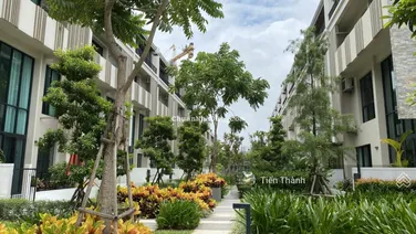 Nhà vườn The Mansions - ParkCity Hà Nội, diện tích 154m2 xây 3 tầng, hoàn thiện full nội thất.