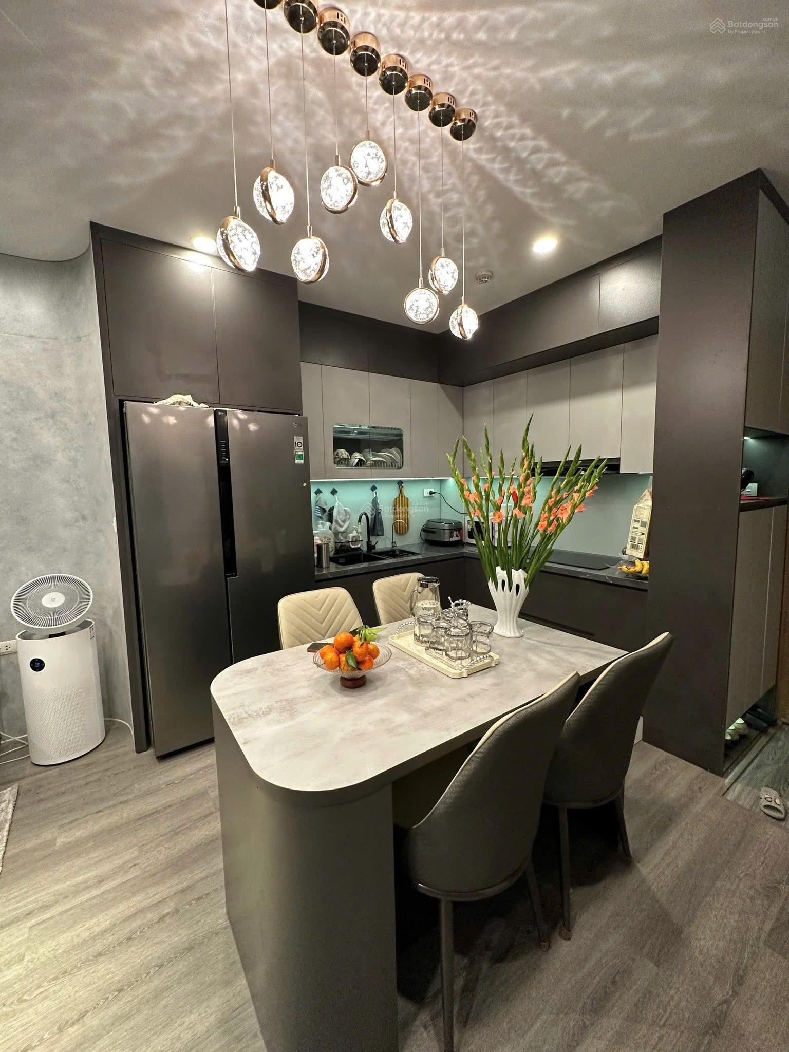 Bán CC 2PN, 2WC, 74m2 tại Samsora Premier, 4,3 tỷ, nội thất cơ bản, sẵn sổ