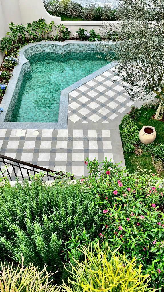 Bán Nhanh Cho Con Đi Du Học - Căn Đơn Lập Góc View 2 Mặt Công Viên Rừng Thông