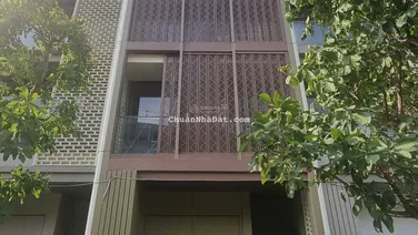 36 tỷ, nhà view công viên, không có nhà đối diện, để xe thoải mái, tốt nhất dự án