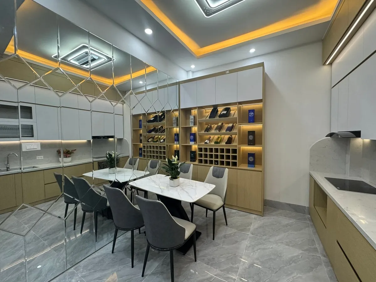Bán nhà Khương Hạ, Thanh Xuân, Hà Nội, 45m², 5 tầng, giá trên 14 tỷ, ô tô, kinh doanh.