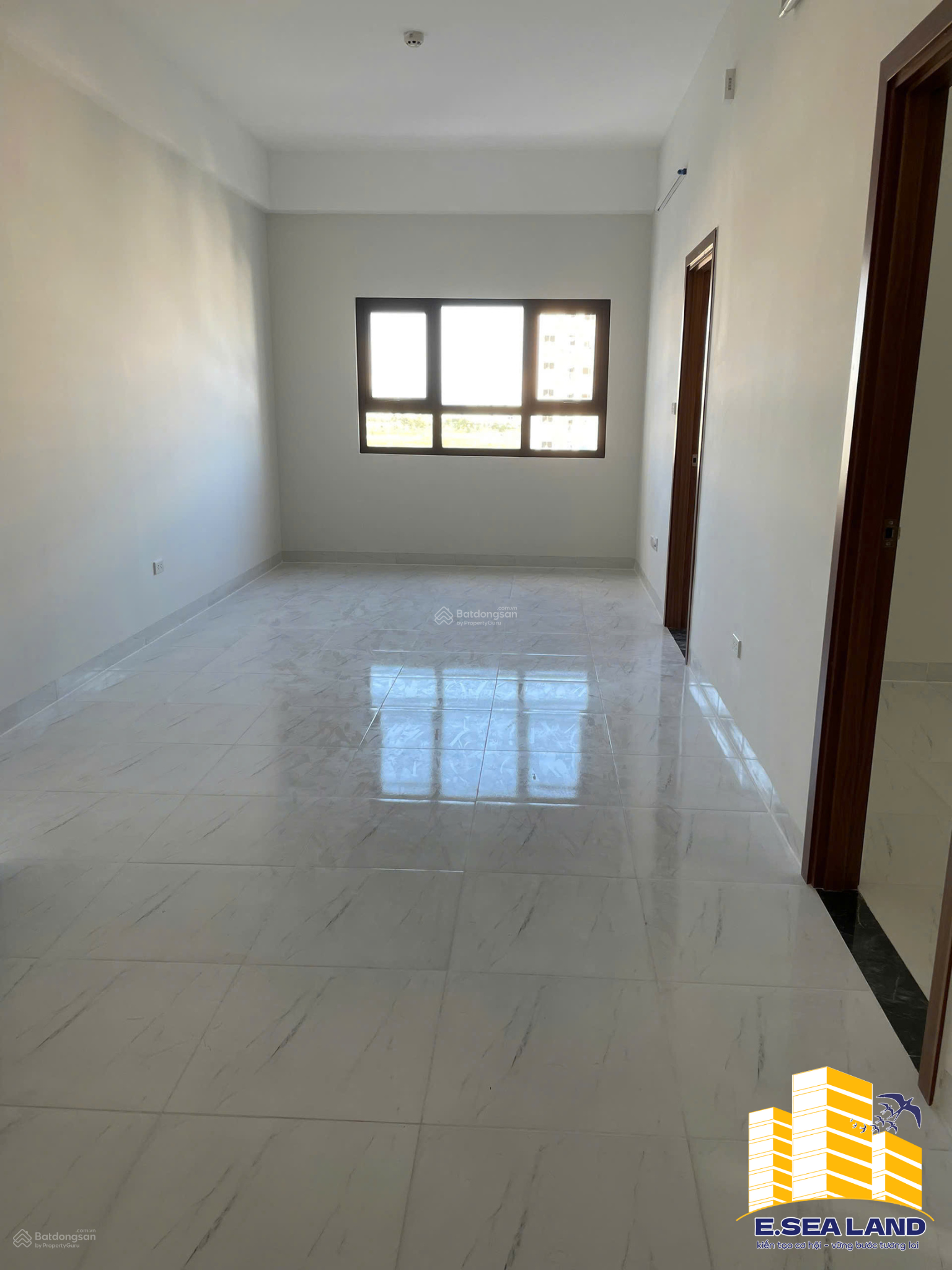 Cho thuê căn hộ SSH08 Hà Quang 1 view công viên, giá tốt!
