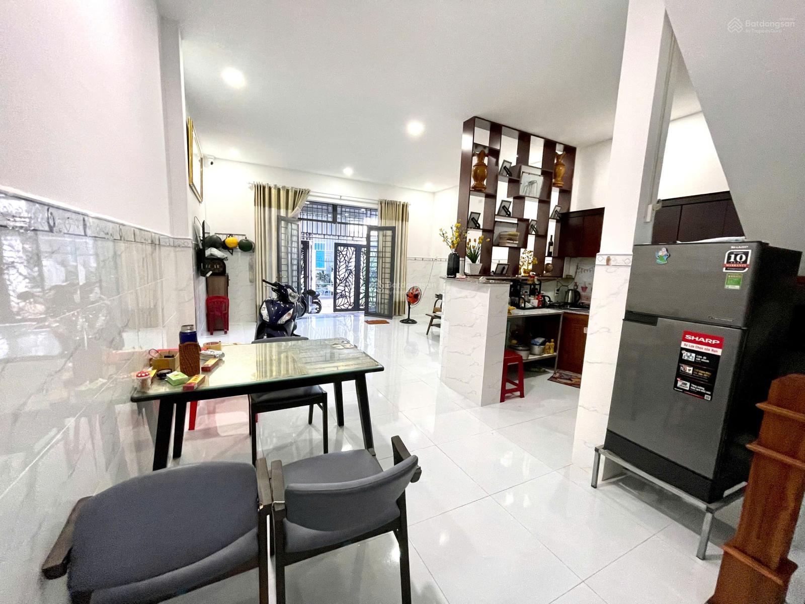Cần Tiền Bán Nhanh Căn Nhà 3pn - Chỉ 2,1 tỷ Sổ Hồng Trao Tay - Nội Thất Full