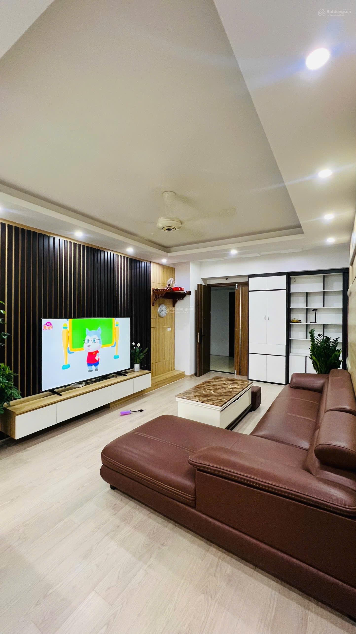 Chính chủ cần bán căn hộ 3PN - 121m2 - 15-17 ngọc khánh - Ba Đình - LH 0886 896 *** Chính chủ cần bán căn hộ 3PN - 121m2 - 15-17 ngọc khánh - Ba Đình - LH 0886 896 ***