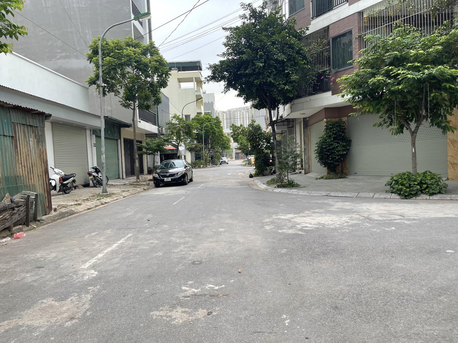 Bán 84m2 đất đấu giá Tứ Hiệp - Thanh Trì, phân lô, vỉa hè, kinh doanh, giá thỏa thuận, 0981 181 ***