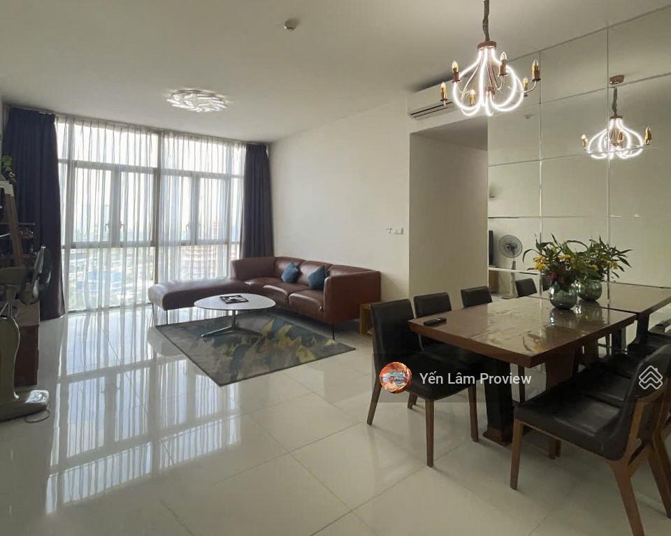Bán căn hộ The Vista An Phú tầng trung tháp T2 với 3 phòng ngủ view xa lộ Hà Nội