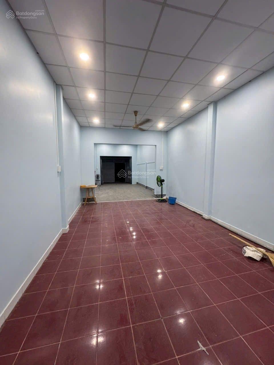 Cho thuê nhà MTNB khu Nguyễn Sơn - 4x20m trống suốt - Gần Phú Thọ Hòa, Lũy Bán Bích,Thoại Ngọc Hầu