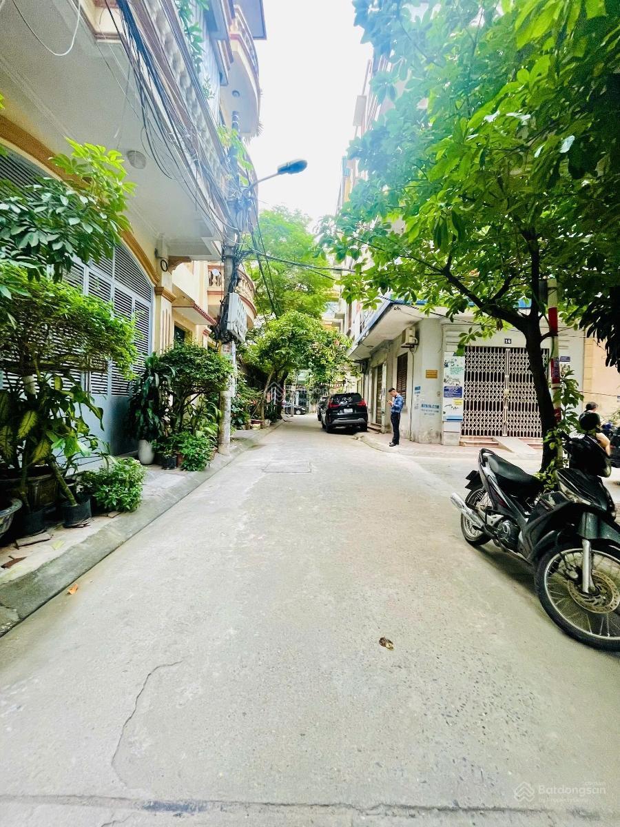 PHÂN LÔ CẦU GIẤY - HOÀNG QUỐC VIỆT - PHẠM TUẤN TÀI - GẦN TRƯỜNG ĐH SƯ PHẠM