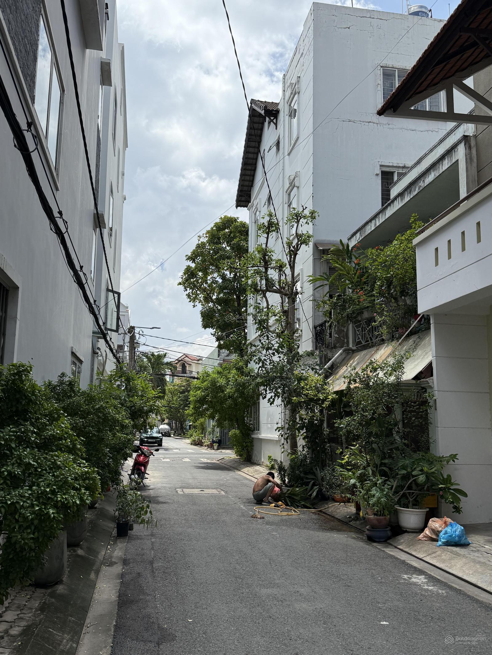 Bán nhà mặt đường rộng đường số 66 Tân Phong| Sổ hồng: 90m2 Full nội thất giá đẹp.