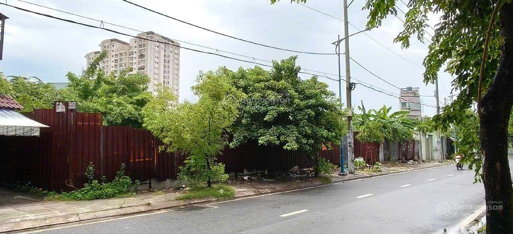 Cực hiếm! Hơn 3.300m² thổ cư, trung tâm Tân Phú, mặt tiền Kênh Tân Hóa, ngang 85m, 300 tỷ