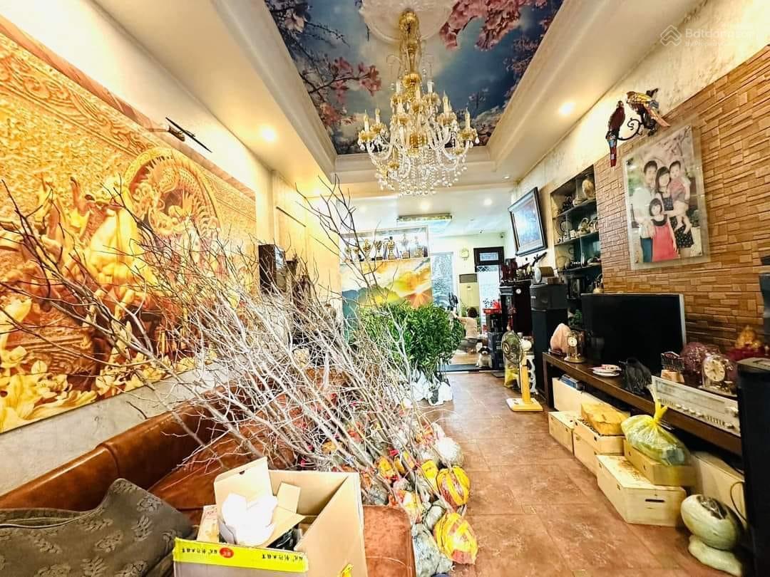 Do dòng tiền cần bán LK 100m2, 5T, KD, giá hợp lý tại Nguyễn Khuyến, Đường 19/5, Văn Quán, Hà Đông Do dòng tiền cần bán LK 100m2, 5T, KD, giá hợp lý tại Nguyễn Khuyến, Đường 19/5, Văn Quán, Hà Đông