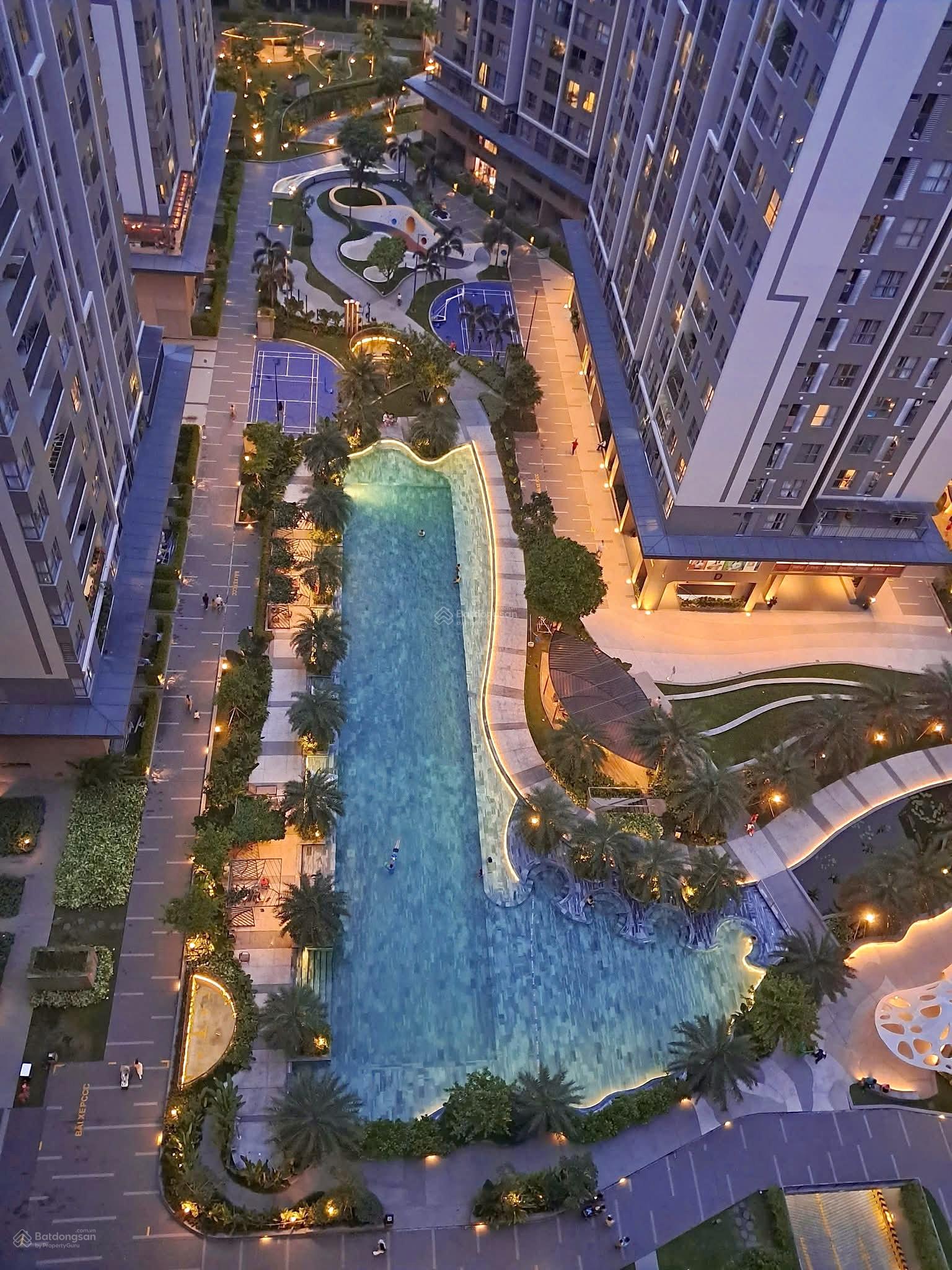 Bán căn 69m2 đã có sổ hồng + View hồ bơi + Giá 3 tỷ (102%) bao thuế phí + Hướng mát